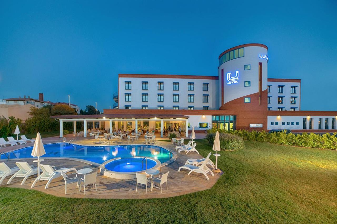 Lu' Hotel קרבוניה מראה חיצוני תמונה