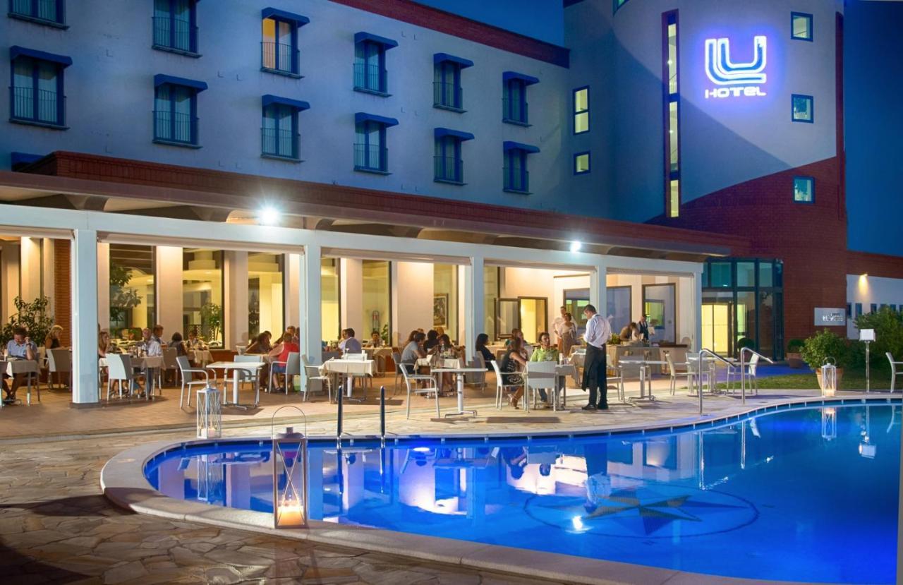 Lu' Hotel קרבוניה מראה חיצוני תמונה