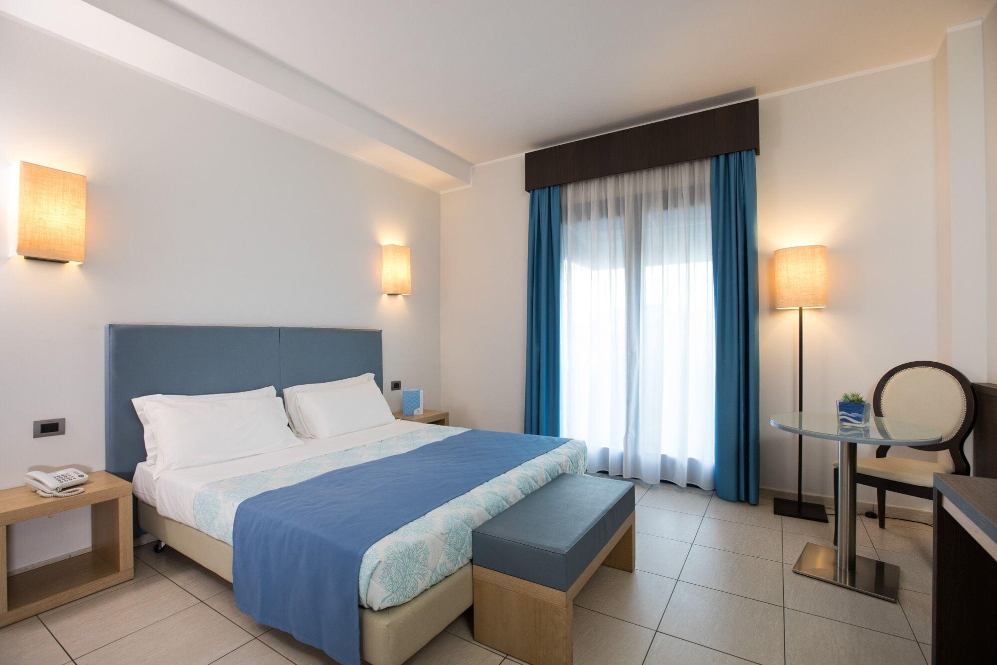 Lu' Hotel קרבוניה מראה חיצוני תמונה