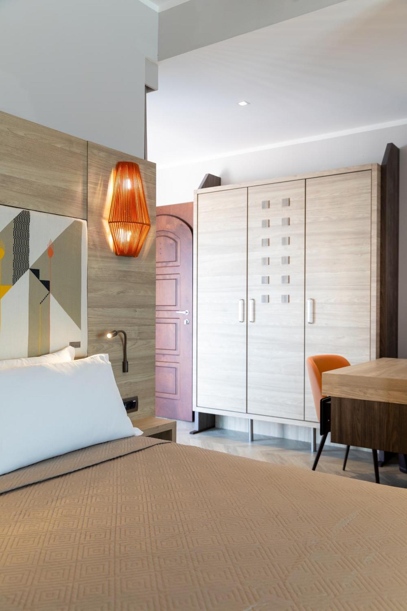 Lu' Hotel קרבוניה מראה חיצוני תמונה