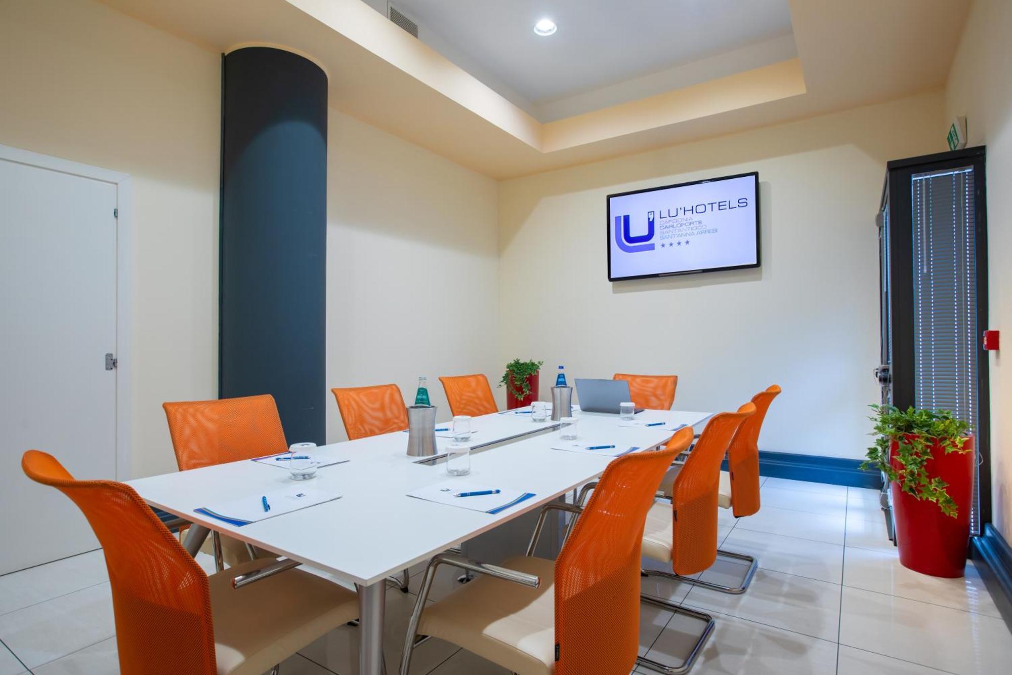 Lu' Hotel קרבוניה מראה חיצוני תמונה