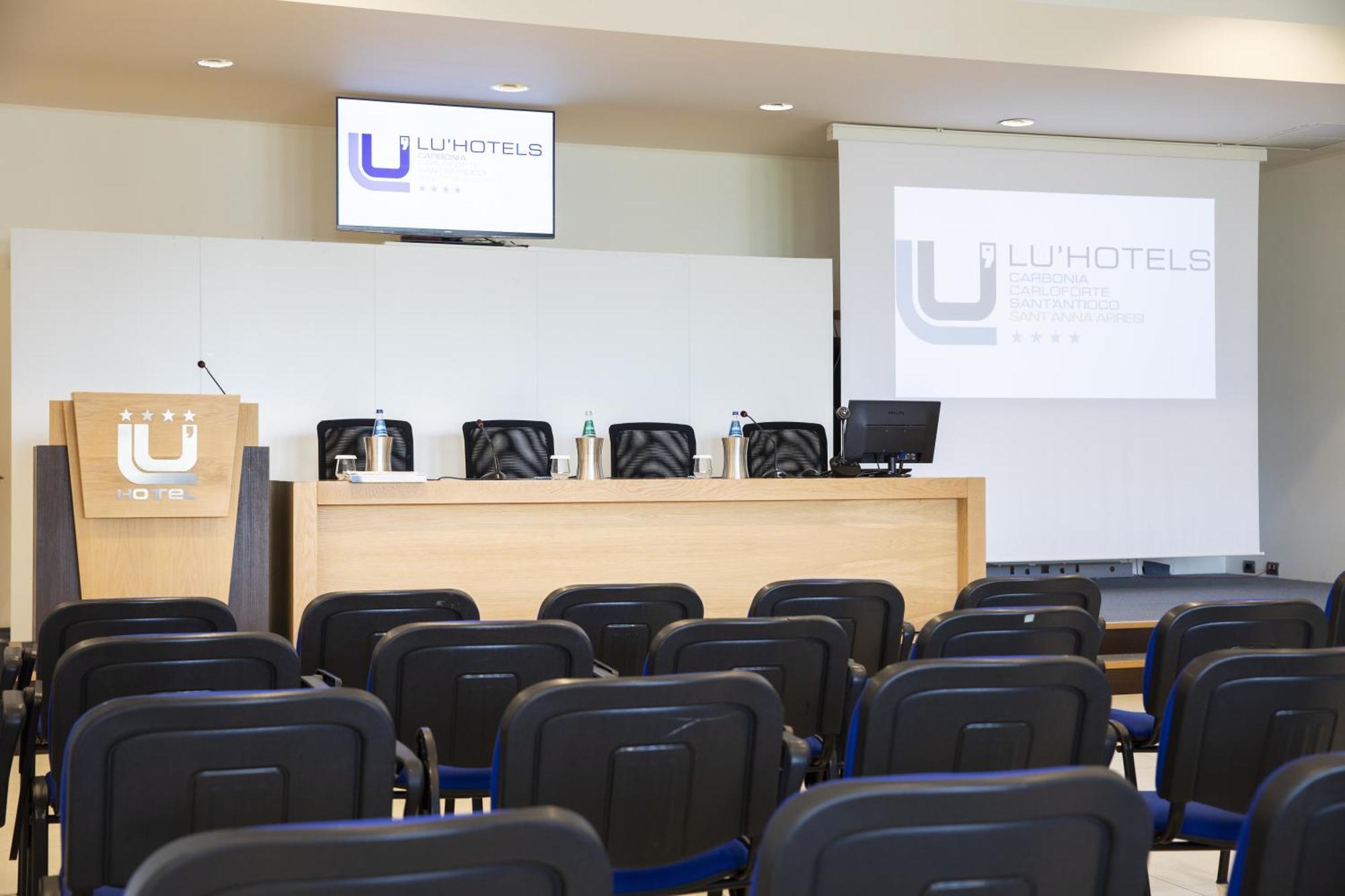 Lu' Hotel קרבוניה מראה חיצוני תמונה